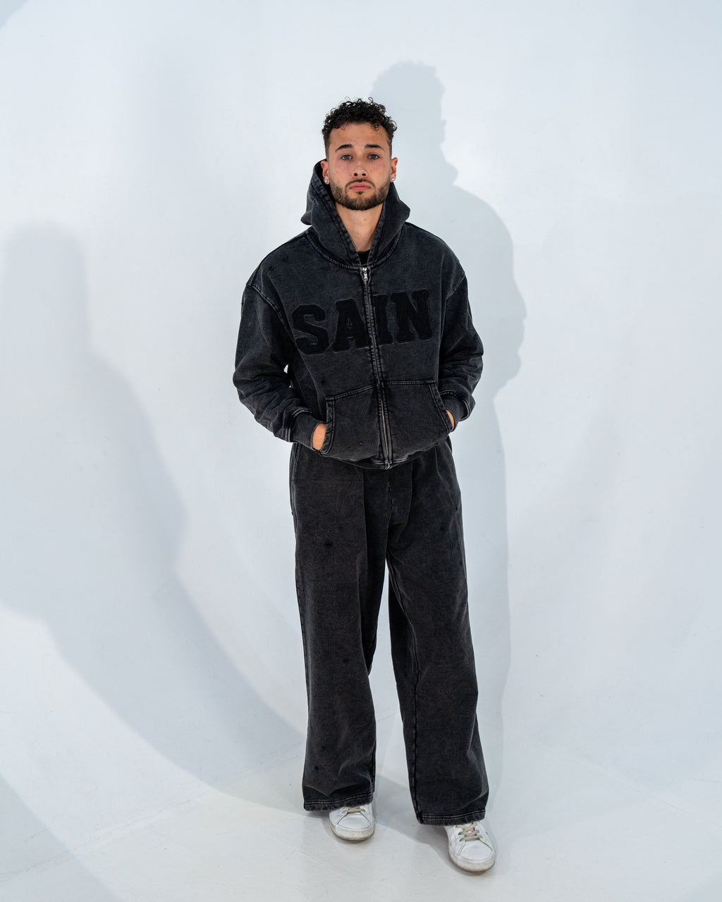 SAIN001 HEAVYWEIGHT ZIPUP (CHARCOAL)