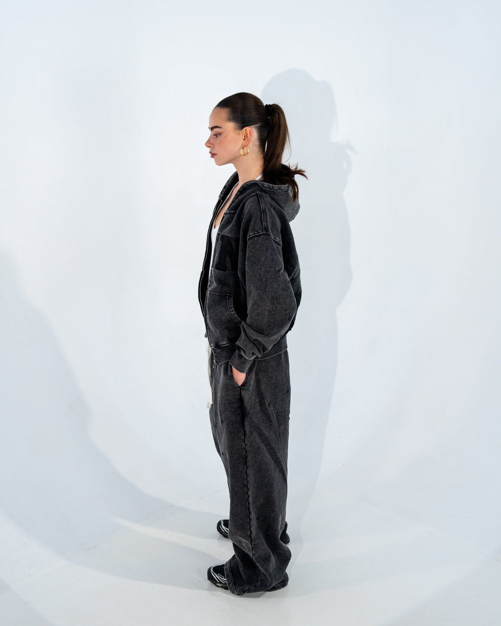 SAIN001 HEAVYWEIGHT ZIPUP (CHARCOAL)