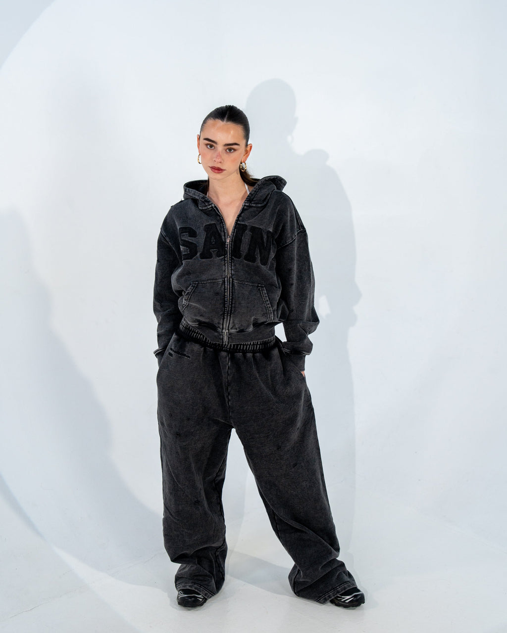 SAIN001 HEAVYWEIGHT ZIPUP (CHARCOAL)