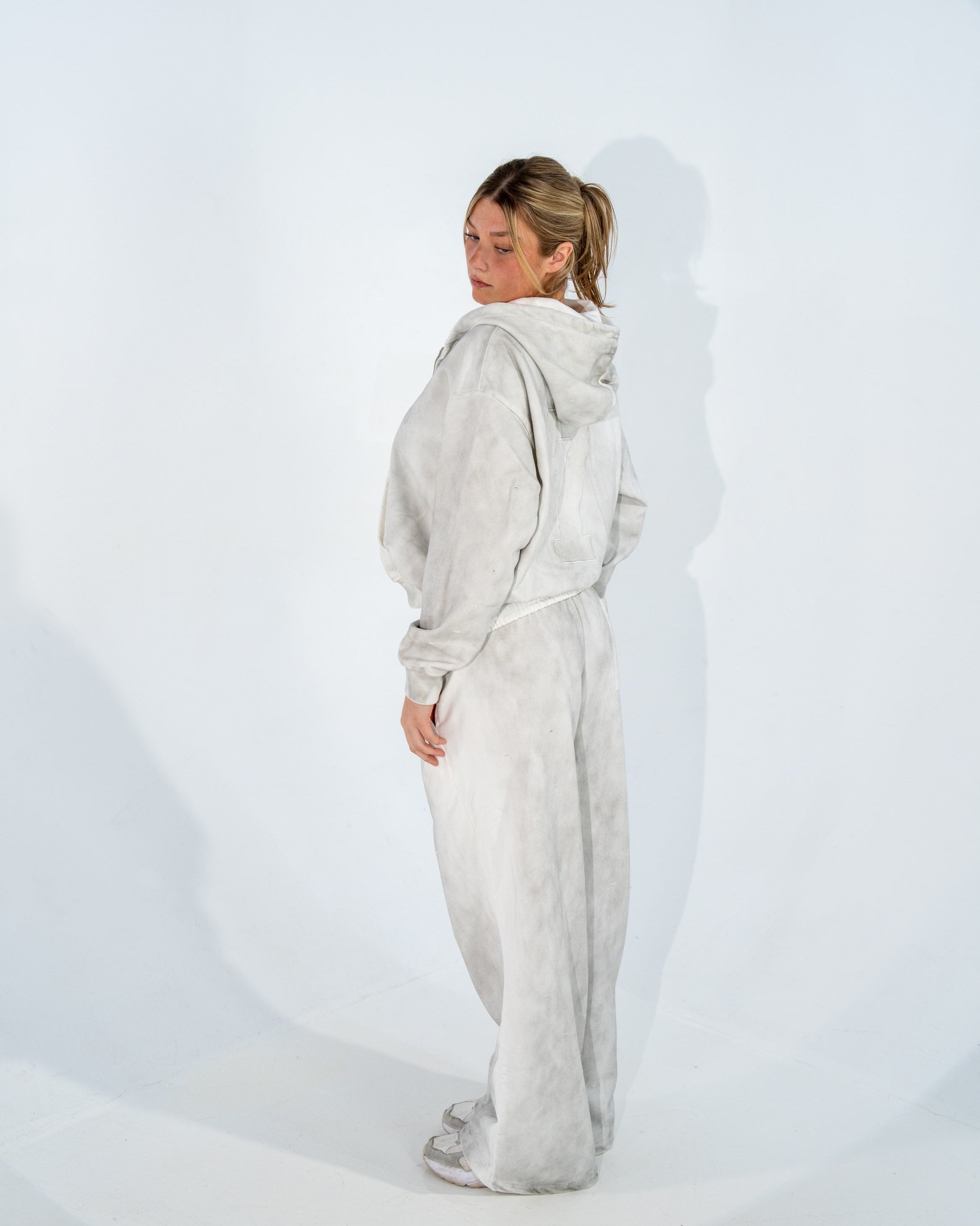 SAIN001 HEAVYWEIGHT SWEATPANTS (STONE)